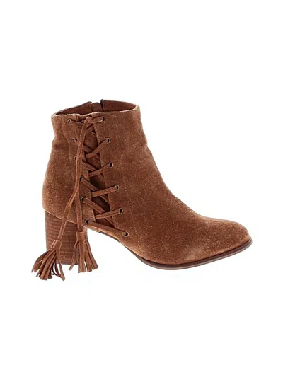 Pre-owned Matisse Ankle Boots In Brown