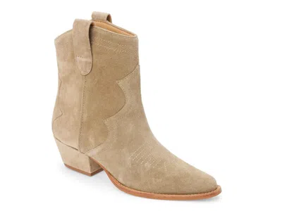 Matisse Arlo Cowboy Boot In Brown