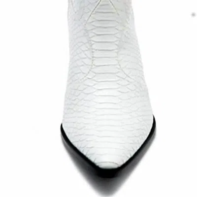 Matisse Bambi Boots In White