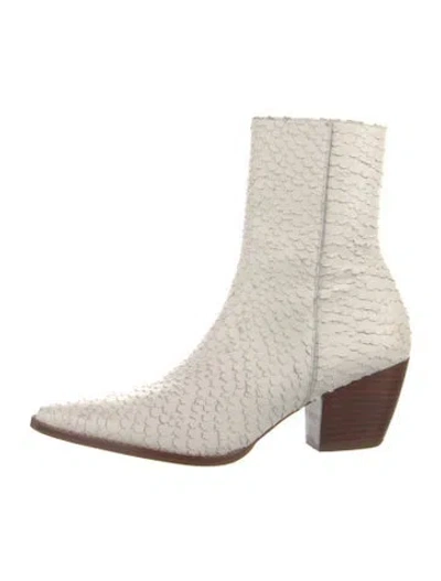 Pre-owned Matisse Embossed Leather Boots In White