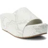 Matisse Frida Platform Sandal In White