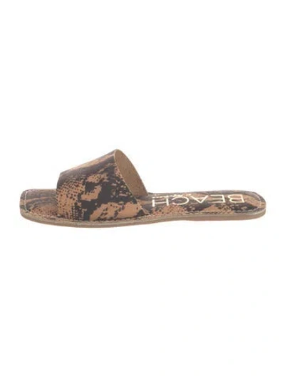 Pre-owned Matisse Leather Animal Print Slides In Multicolor
