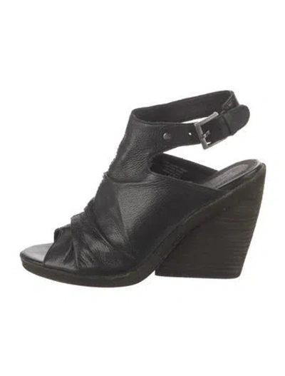 Pre-owned Matisse Leather Espadrilles In Black