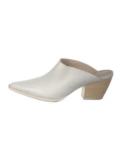 Pre-owned Matisse Leather Mules In White