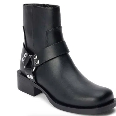 Matisse Mac Boots In Black