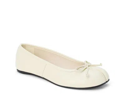 Matisse Mason Split Toe Ballet Flat In Black