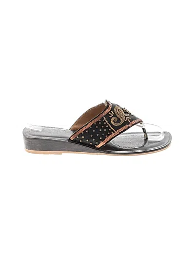 Pre-owned Matisse Sandals In Black