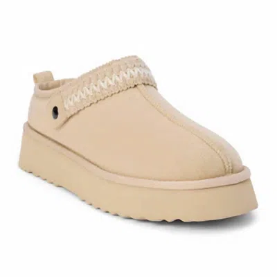 Matisse Storm Lounge Mule In Natural In White