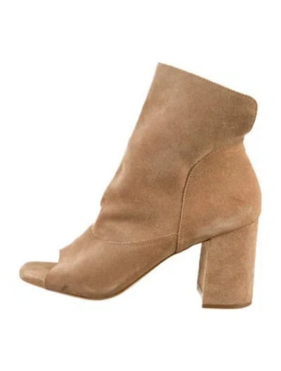 Pre-owned Matisse Suede Boots In Neutrals