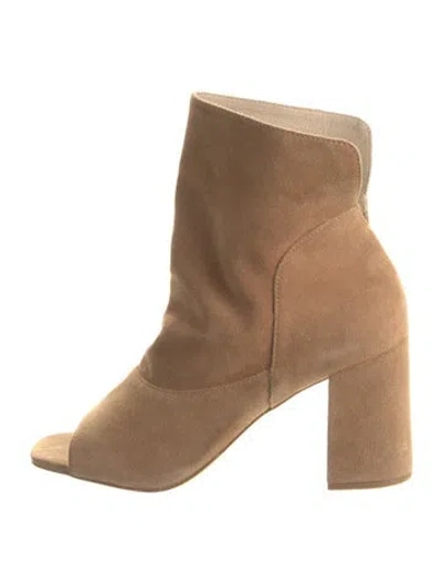 Pre-owned Matisse Suede Cutout Accent Boots In Neutral