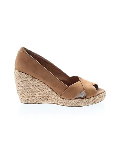 Pre-owned Matisse Wedges In Brown