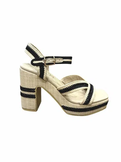 Matisse Women's Adelaide Platform Heel In Natural In White