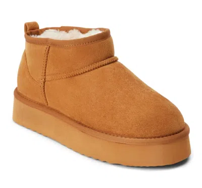 Matisse Women's Breckenridge Ankle Boot In Chestnut In Pink