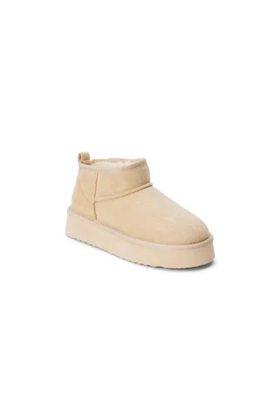Matisse Women's Breckenridge Boots In Natural In White