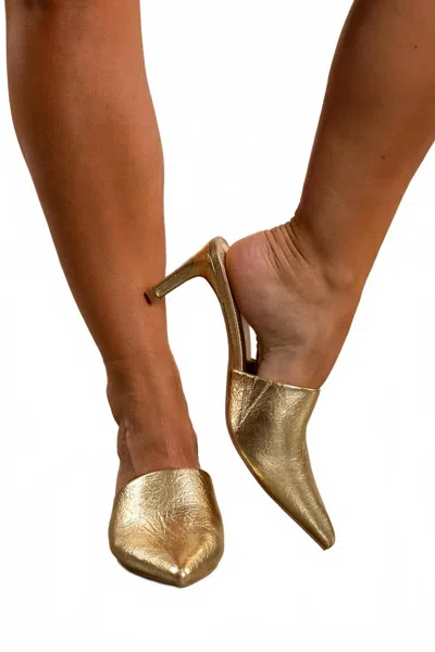 Matisse Women's Garret Mules In Gold