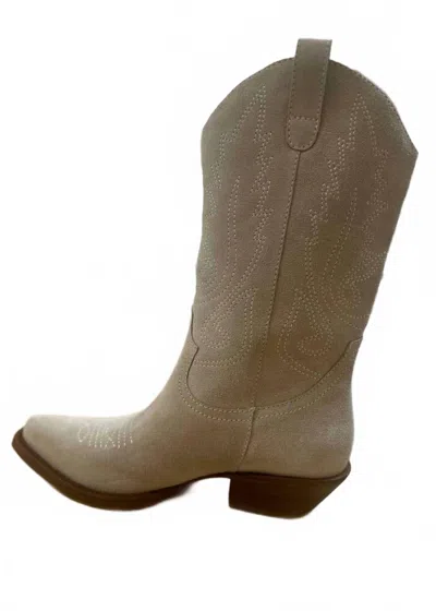 Matisse Women's Gaucho Natural Boots In Natural Suede In Multi