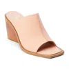 Matisse Lillie Wedge Sandal In Gold