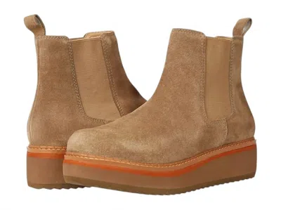 Matisse Women's Ronan Bootie In Taupe In Grey