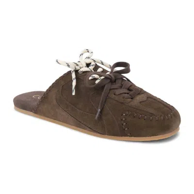 Matisse Womens Devyn Sneaker Mule In Chocolate In Brown
