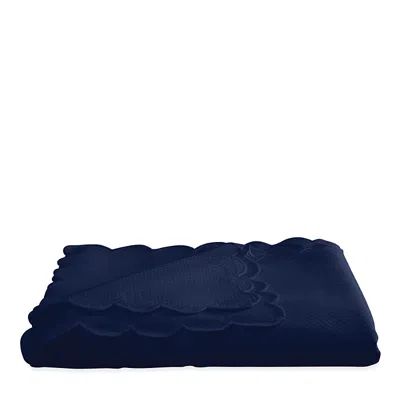 Matouk 1350 Savannah Gardens Round Tablecloth, 108 In Blue