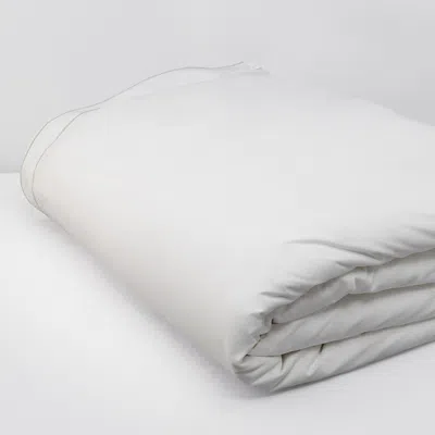Matouk Ansonia Percale Duvet Cover, King In White/almond