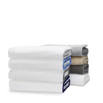 Matouk Cairo Fingertip Towel In White/smoke