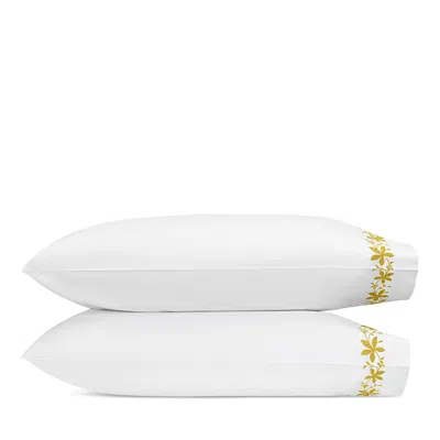 Matouk Callista Standard Pillowcase Set In Lemon