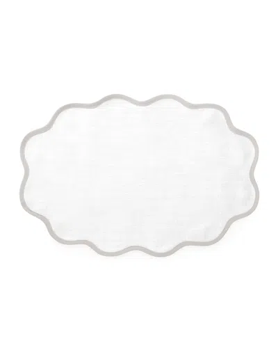 Matouk Casual Couture Scallop Placemats, Set Of 4 In Classic Grey