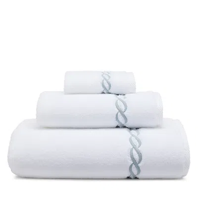 Matouk Classic Chain Milagro Bath Towel - Exclusive In Blue