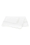 Matouk Classic Chain Scallop 600 Thread Count Flat Sheet In White
