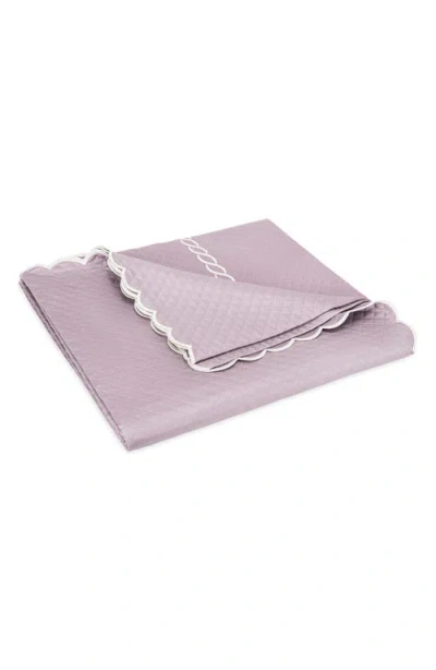 MATOUK MATOUK CLASSIC CHAIN SCALLOP MATELASSÉ COVERLET