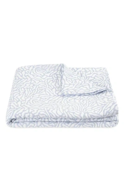 Matouk Cora Matelassé Coverlet In Blue/white
