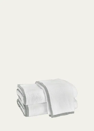 Matouk Enzo Washcloth In Pool