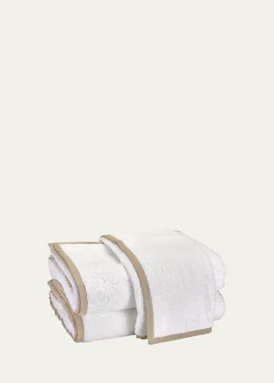 Matouk Enzo Washcloth In Sand