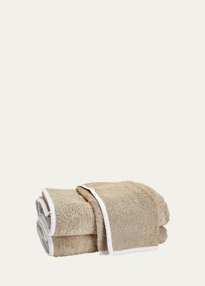 Matouk Enzo Washcloth In Sand/white