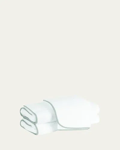 Matouk Giza Hand Towel In White