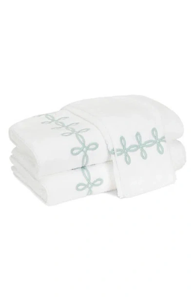 Matouk Gordian Knot Bath Towel In Jade