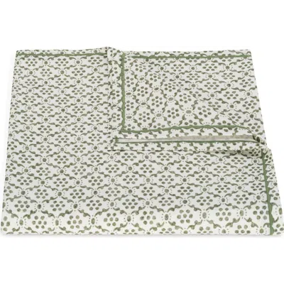 Matouk Laksha Linen Tablecloth In Clover