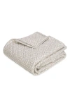 Matouk Laksha Quilt In Oak