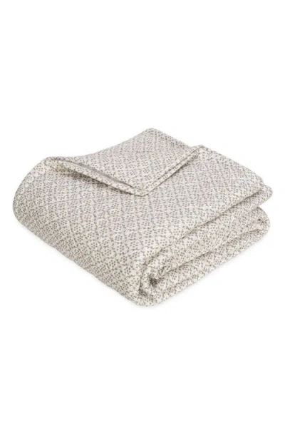 Matouk Laksha Quilt In Oak