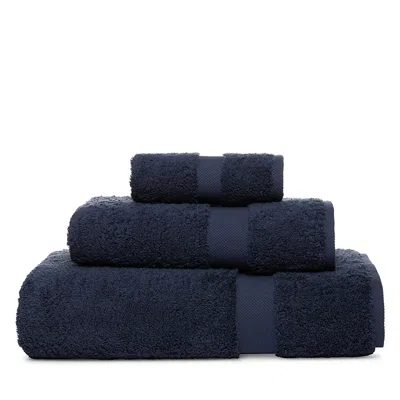 Matouk Lotus Bath Towel In Blue