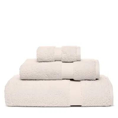 Matouk Lotus Fingertip Towel In Ivory