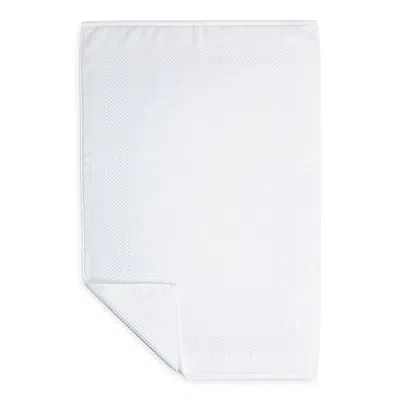 Matouk Lotus Tub Mat In White
