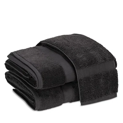 Matouk Lotus Washcloth In Black
