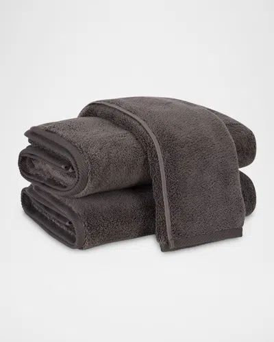 Matouk Milagro Bath Towel In Charcoal