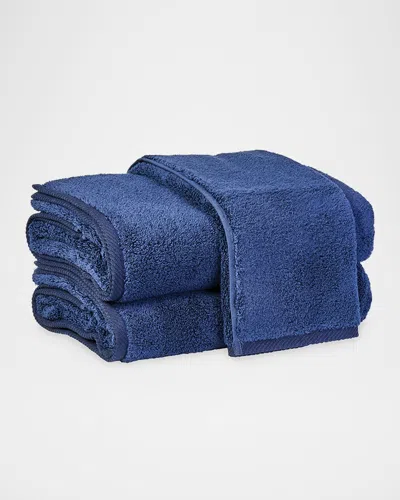 Matouk Milagro Bath Towel In Navy