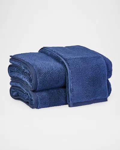 Matouk Milagro Hand Towel In Navy