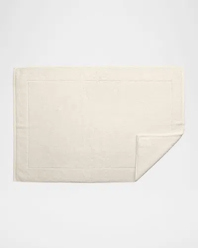 Matouk Milagro Tub Mat, 24" X 36" In Ivory