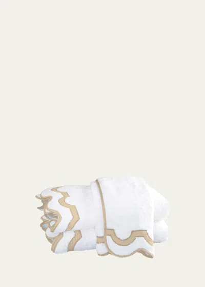 Matouk Mirasol Bath Towel In Champa