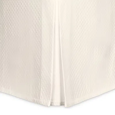 Matouk Petra Bed Skirt, California King In Neutral